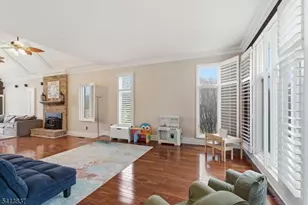 8 Spring Hunter Ct, Green Township, NJ 07821 - Photo 13