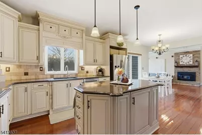 8 Spring Hunter Ct, Green Township, NJ 07821 - Photo 7