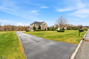 8 Spring Hunter Ct, Green Township, NJ 07821 - Photo 37