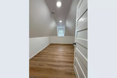 116 N Essex Ave, Orange, NJ 07050 - Photo 13