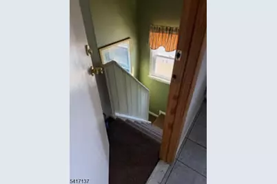 1017 Gifford Ct, Union Township, NJ 07083 - Photo 13