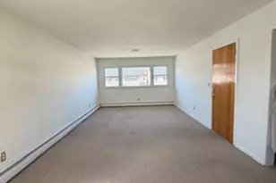 1017 Gifford Ct, Union Township, NJ 07083 - Photo 3