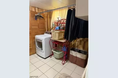 1017 Gifford Ct, Union Township, NJ 07083 - Photo 15