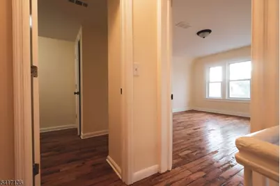 844 S 14th St, Newark, NJ 07108 - Photo 23