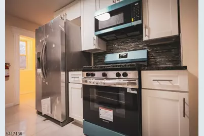 844 S 14th St, Newark, NJ 07108 - Photo 11