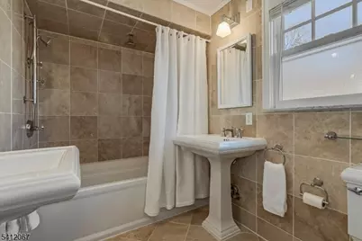 42 Carolin Rd, Montclair, NJ 07043 - Photo 21