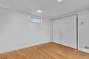 206 Cokesbury Rd, Tewksbury Township, NJ 08833 - Photo 23