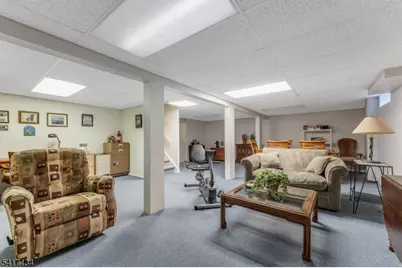 5 Choctaw Ridge Road, Branchburg Township, NJ 08876 - Photo 17