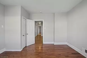76 Halstead St, Newark, NJ 07106 - Photo 9