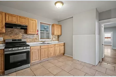 76 Halstead St, Newark, NJ 07106 - Photo 7