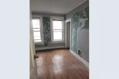 31 Highland Ave, Passaic, NJ 07055 - Photo 5