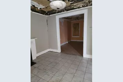 31 Highland Ave, Passaic, NJ 07055 - Photo 9