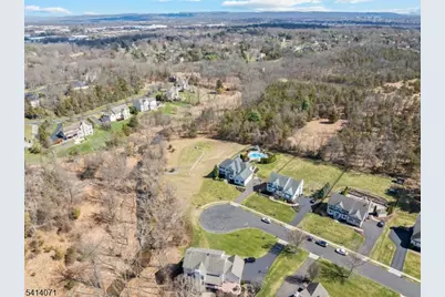 18 Laurel Ct, Branchburg Township, NJ 08876 - Photo 43