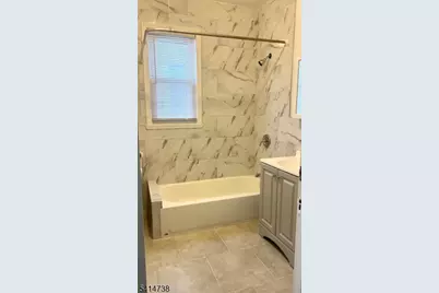 36 Tiffany Pl, Irvington, NJ 07111 - Photo 5