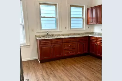 36 Tiffany Pl, Irvington, NJ 07111 - Photo 7