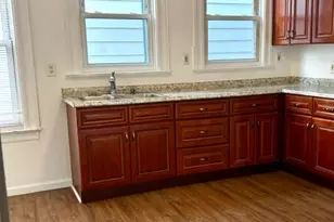 36 Tiffany Pl, Irvington, NJ 07111 - Photo 7