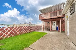 108 Jefferson Pl, Totowa, NJ 07512 - Photo 25