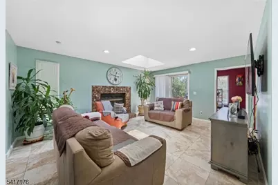 220 Horseshoe Rd, Berkeley Heights Township, NJ 07922 - Photo 17