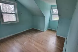 33 Riveredge Dr, Fairfield, NJ 07004 - Photo 19