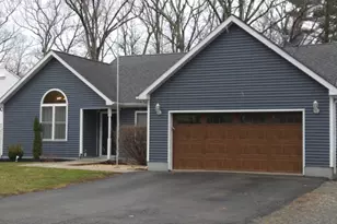 321 Wagon Wheel Rd, Montague, NJ 07827 - Photo 1