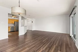 244 Drake Ln, Roxbury Township, NJ 07852 - Photo 9