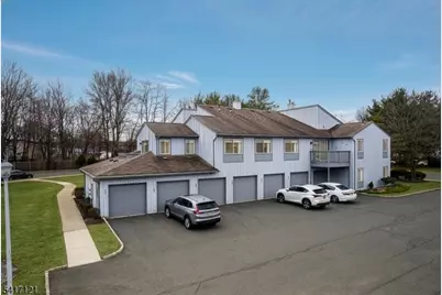 244 Drake Ln, Roxbury Township, NJ 07852 - Photo 3