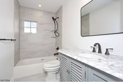 133 E Church St, Bergenfield, NJ 07621 - Photo 21