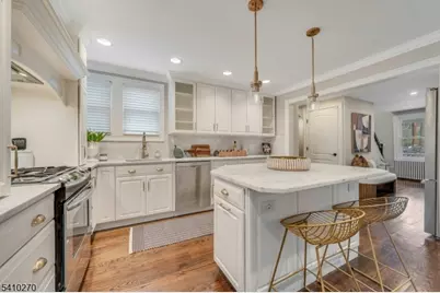 40 Cross St, Montclair, NJ 07042 - Photo 7