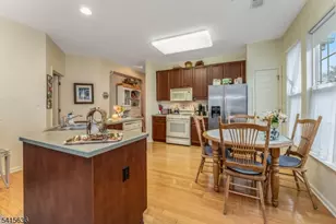 95 Kensington Cir, White Township, NJ 07823 - Photo 15