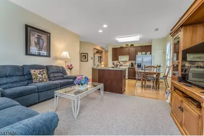 95 Kensington Cir, White Township, NJ 07823 - Photo 19