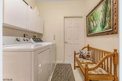 95 Kensington Cir, White Township, NJ 07823 - Photo 25