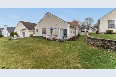 95 Kensington Cir, White Township, NJ 07823 - Photo 27