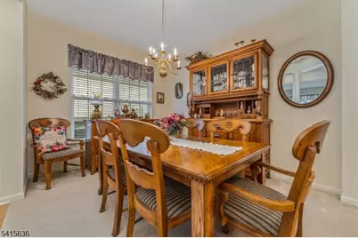 95 Kensington Cir, White Township, NJ 07823 - Photo 9