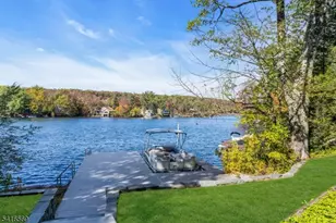 149 Lake End Rd, Rockaway Township, NJ 07435 - Photo 3