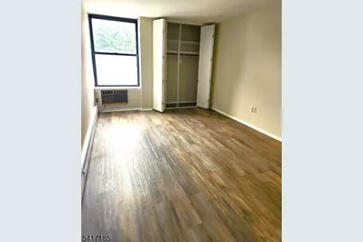 365 River Road #E, Nutley Twp., NJ 07110 - Photo 5