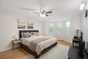 20 Concord St, Jersey City, NJ 07306 - Photo 13