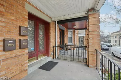 20 Concord St, Jersey City, NJ 07306 - Photo 3