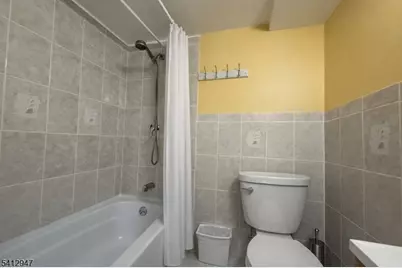 20 Concord St, Jersey City, NJ 07306 - Photo 39