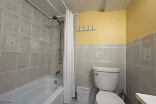 20 Concord St, Jersey City, NJ 07306 - Photo 39