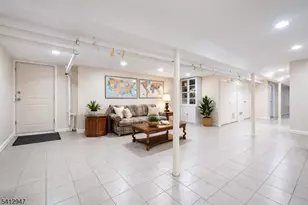 20 Concord St, Jersey City, NJ 07306 - Photo 37
