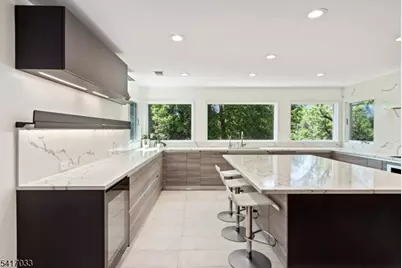 16 Nicholson Dr, Chatham Township, NJ 07928 - Photo 11