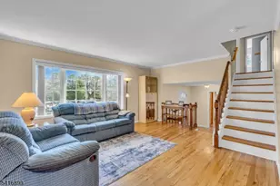 1091 Cambridge Ln, Bridgewater, NJ 08807 - Photo 9