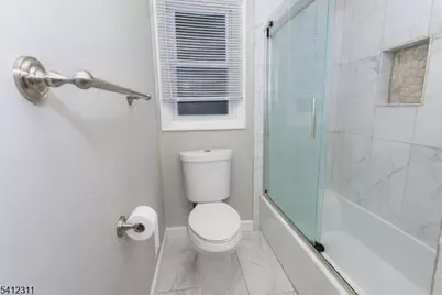 16 Arthur Rd, Hopatcong, NJ 07874 - Photo 9