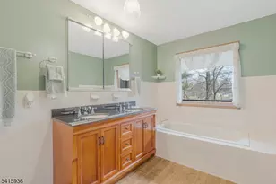 102 Clark Cir, Raritan Township, NJ 08822 - Photo 27