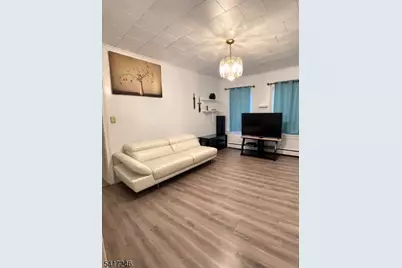 23 Nichols St, Newark, NJ 07105 - Photo 3