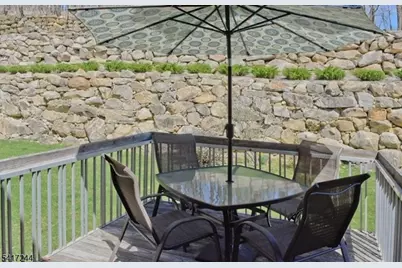 32 Averell Dr, Parsippany, NJ 07950 - Photo 17