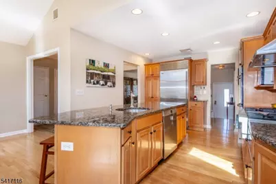 29 Long Acres Rd, Fairfield, NJ 07004 - Photo 15