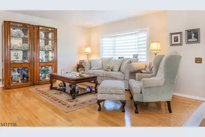 29 Long Acres Rd, Fairfield, NJ 07004 - Photo 5