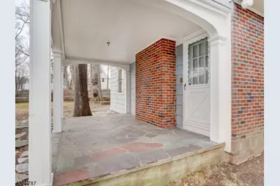 21 Edgewood Rd, East Orange, NJ 07017 - Photo 3