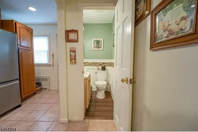 37 Mapes Ave, Nutley, NJ 07110 - Photo 17